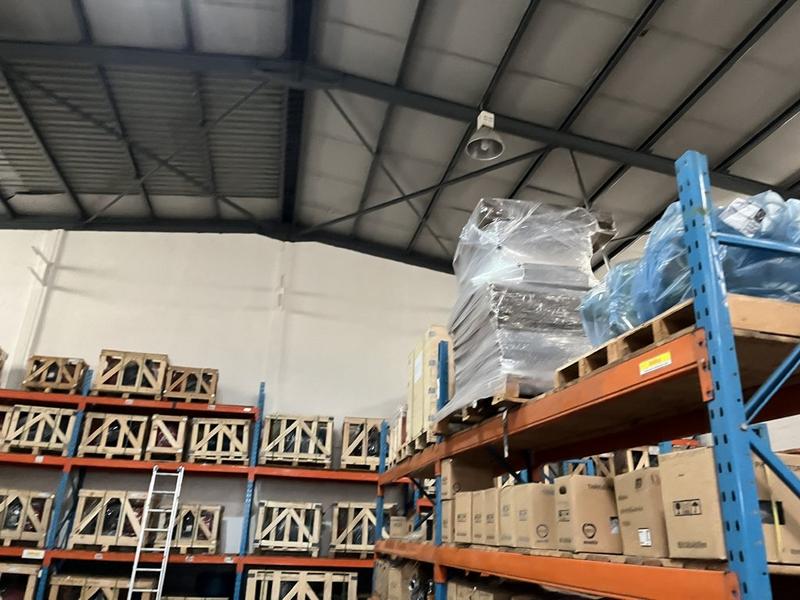 To Let commercial Property for Rent in Montague Gardens Western Cape